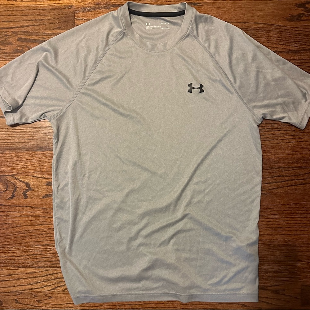 Under Armour Men's Light Gray Short Sleeve Tee